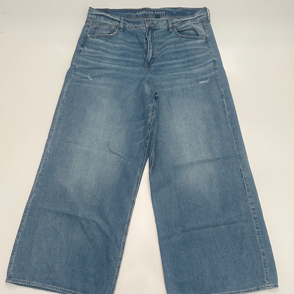 American Eagle ultra wide legged Jeans - Picture 2 of 5